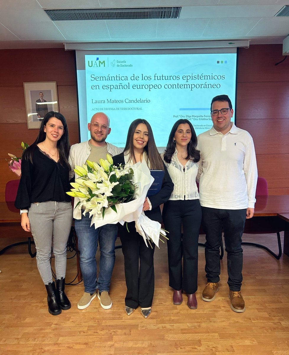 Laura Mateos tweet media