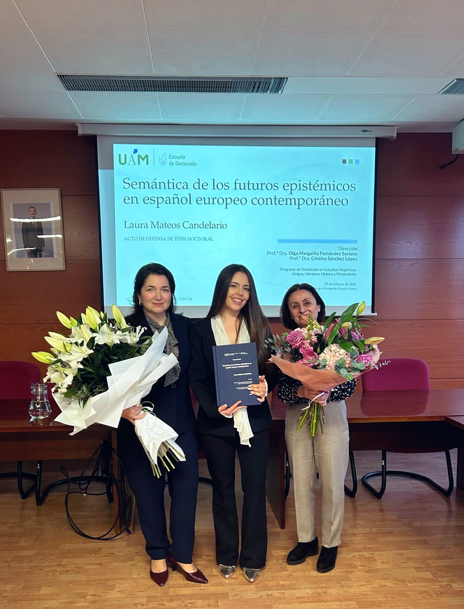 Laura Mateos tweet media