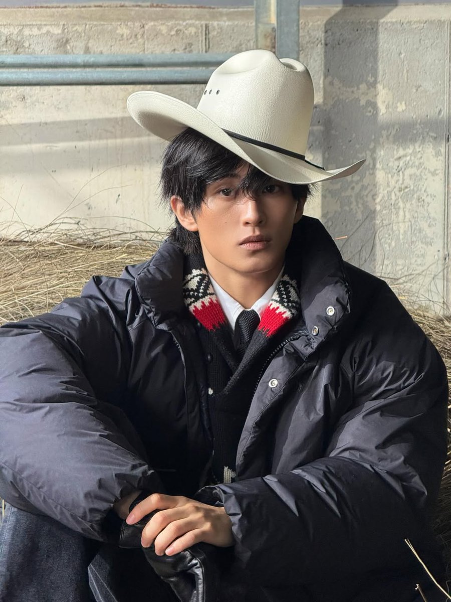 Hajun. (@wihazun) on Twitter photo 