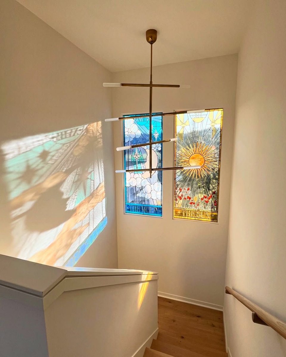 fairiehaze's tweet photo. imagine having this in your home https://t.co/KoY5qsGSDD