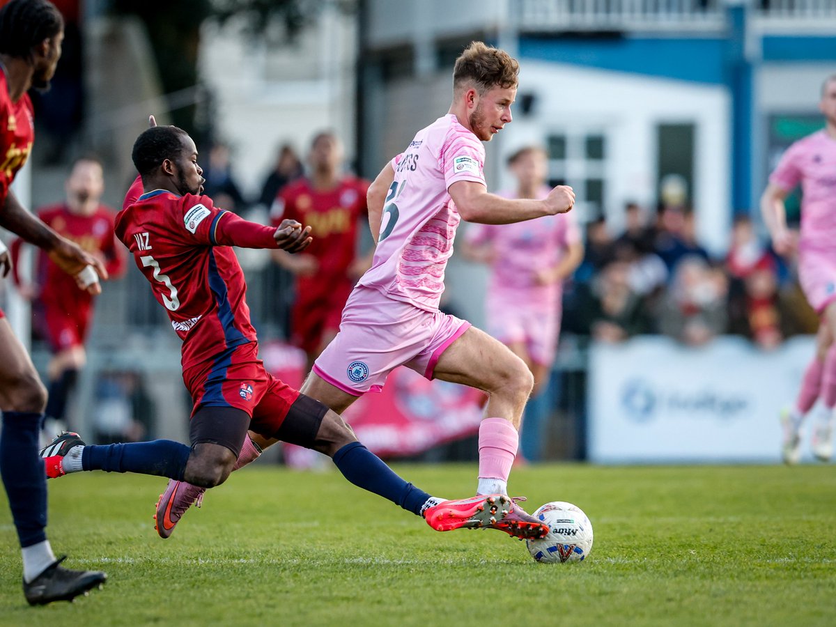 Lydia & Nick tweet media