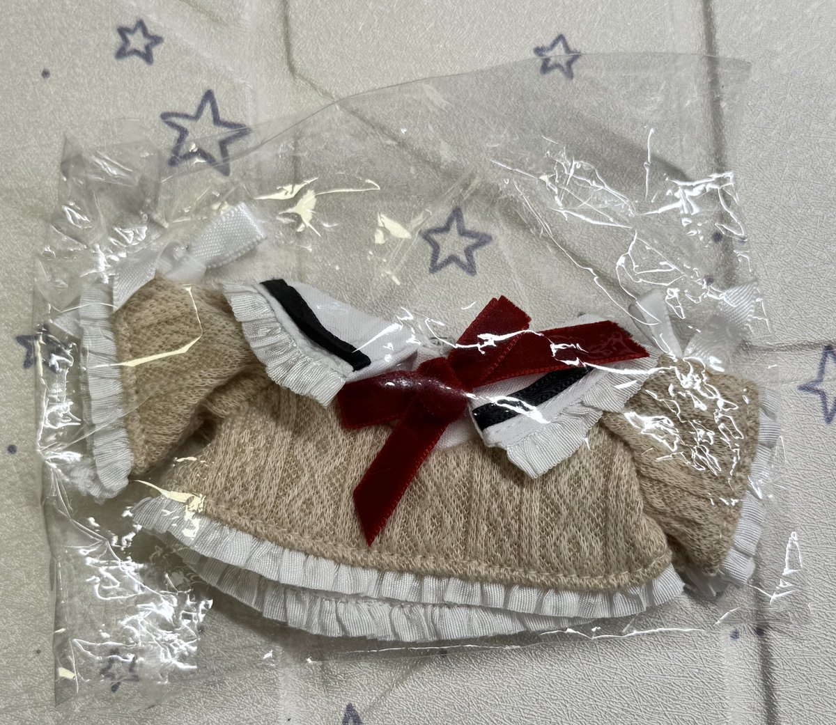 #솜솜옷장터 #솜인덕장터
소량 떨옷합니다! 
(맨투맨+머리띠set) 포근핫케이크 1.0
별사탕 세일러 푸딩맛 1.7 
퐁프띠 아이보리 1.5 
다 원가 이하로 양도해용 맘찍 후 디엠 주세요!