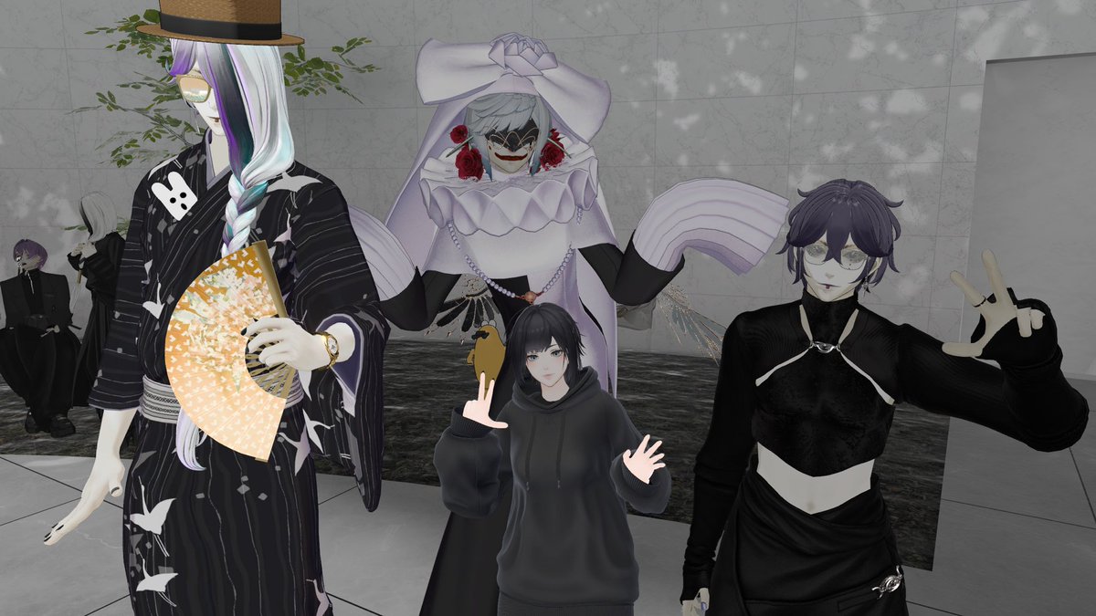stepVRC's tweet photo. 大感謝のお写真達②🤍🖤
#monometryfan #VRChat https://t.co/RL7WPLybZ7