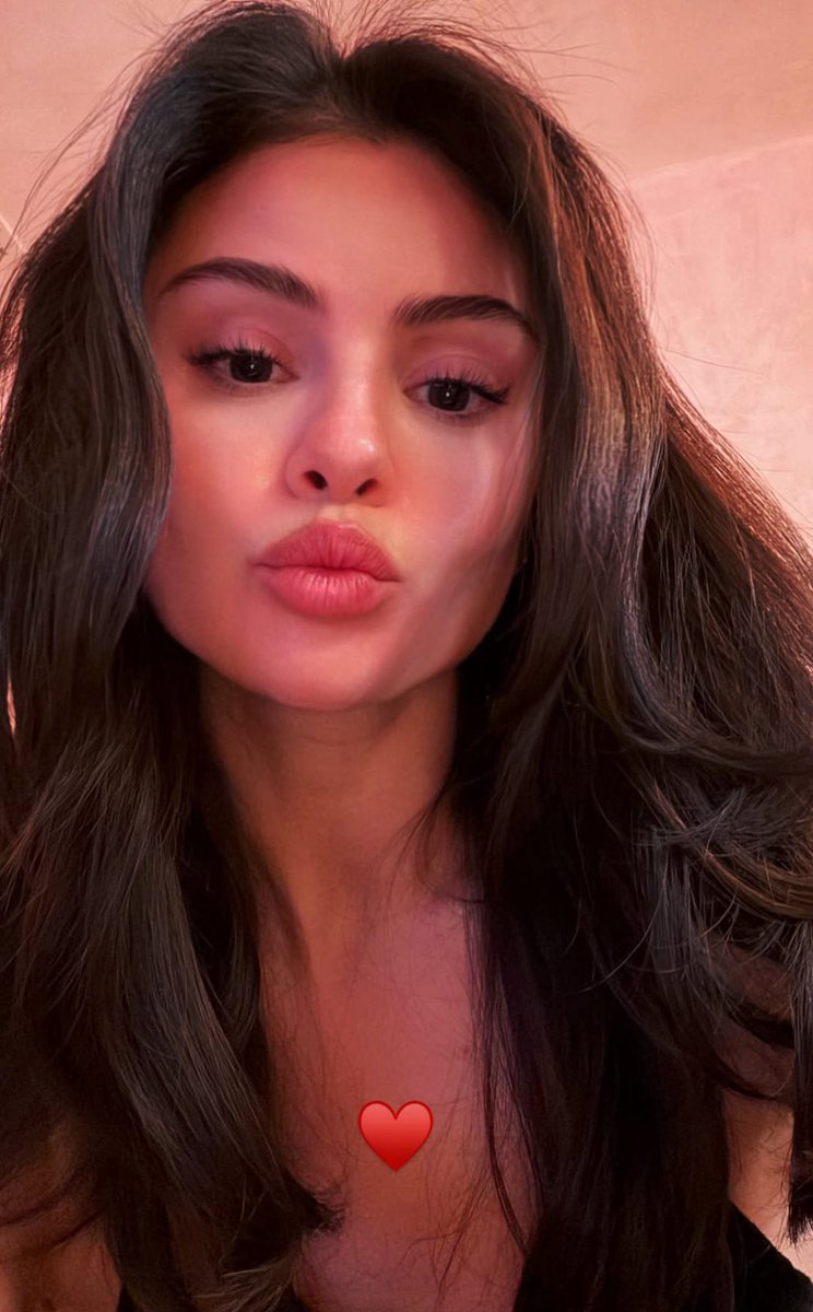 Welcome back Selena Gomez