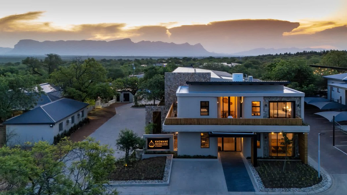golimpopo's tweet photo. Khiwane Boutique Hotel | Hoedspruit 

Khiwane is more than a stay. It ’s a fresh take on Hoedspruit luxury accommodation. Reconnect with nature in a serene environment. 
https://t.co/NDBH5sQ8w2 

https://t.co/te9pRzr0vA 
#Limpoporeimagined 
#Golimpopo | #Moretoenjoy https://t.co/T4UAg74sJb
