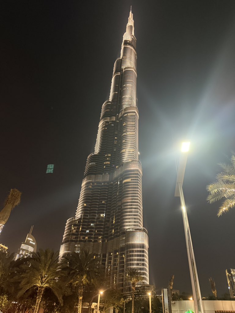 Jeremybtc's tweet photo. The Burj Khalifa stands strong 

🇦🇪 https://t.co/miEbGamP81