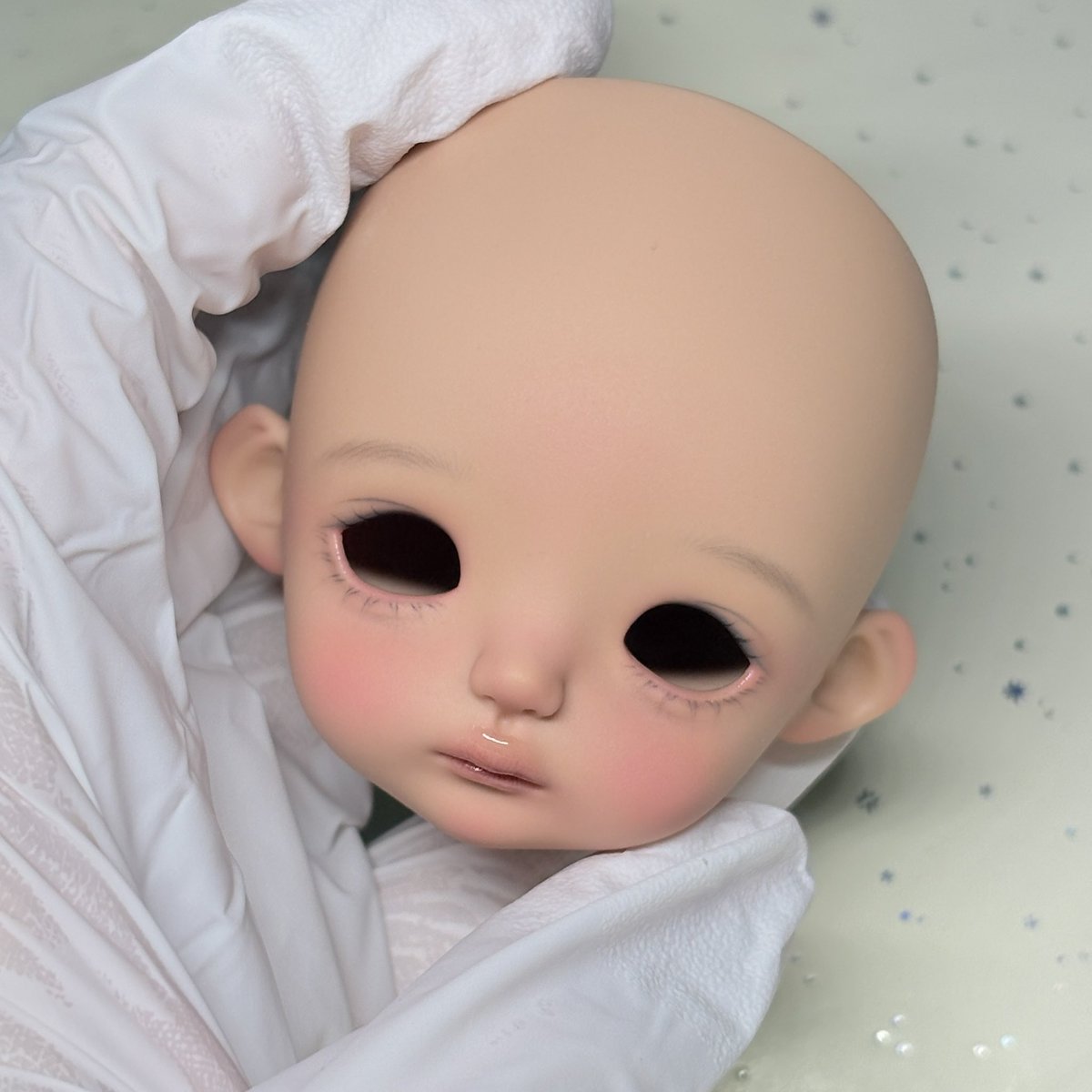 이불 _ bjd face up tweet media
