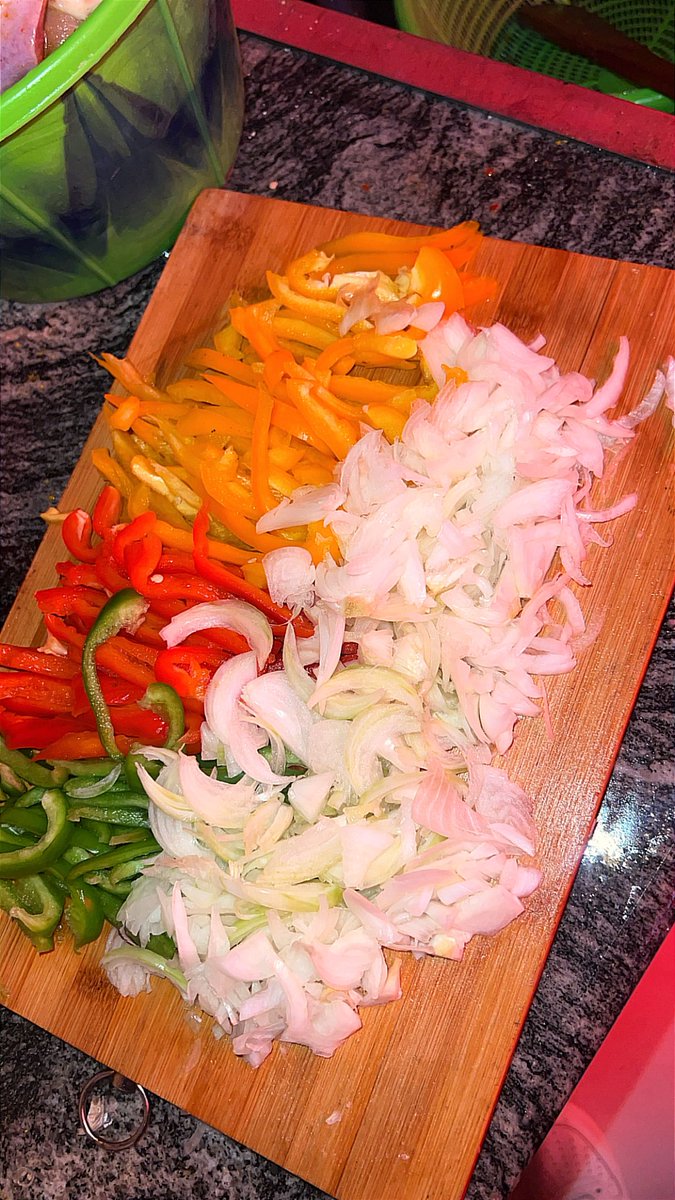 HonitelHQ's tweet photo. Cooked for an event yesterday. Clap for me🫢 https://t.co/4jswGKf8zy