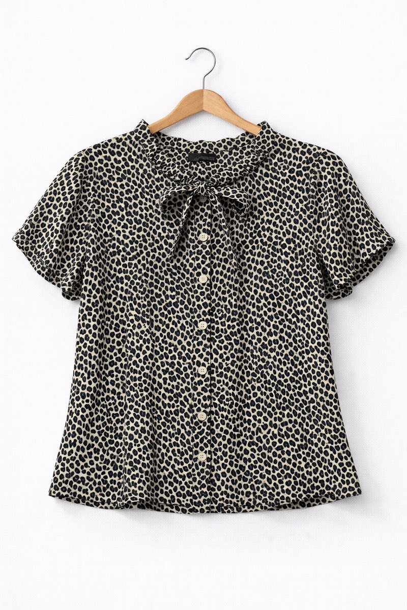J1SCAKE's tweet photo. Brand: connexion 
Size L 
105
Bahan chiffon
10k https://t.co/14DxxZsYrm