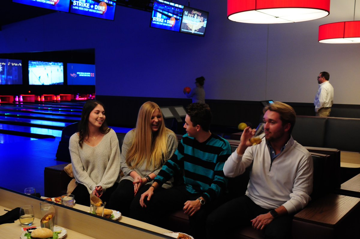 StrikeReel's tweet photo. Before the week resets everything, take one more turn...There’s still time to win the weekend. 🎳 https://t.co/5HLBoQLyVm