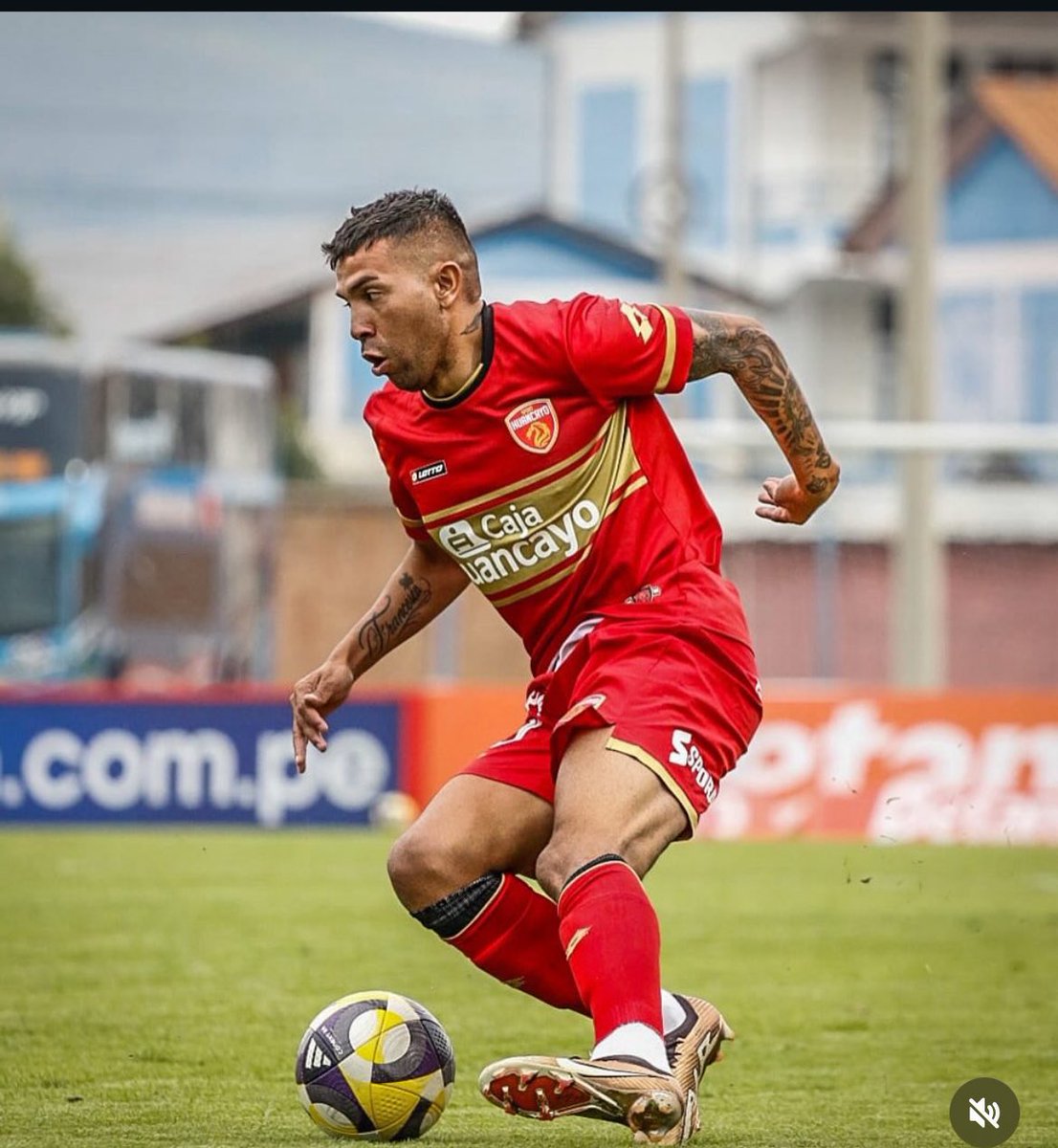 AlberdialMundo's tweet photo. 🪄 Nahuel Luján disputó 45’ en la victoria 2-1 de Sport Huancayo vs Sporting Cristal 

➡️ 34 Toques
➡️ 2 Pases clave
➡️ 15/16 Pases precisos (94%)
➡️ 1 Tiro
➡️ 1/4 Gambeta completada
➡️ 2 Faltas recibidas
➡️ 104.8m con ⚽️
➡️ 2 Quites
➡️ 3 Recuperaciones
➡️ 7/14 Duelos ganados https://t.co/GYtZrnqcCR