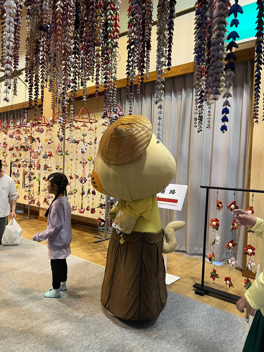 nyakatsugawa #あぎの里のつるしかざり #にゃかつがわ君 吊るし雛を見