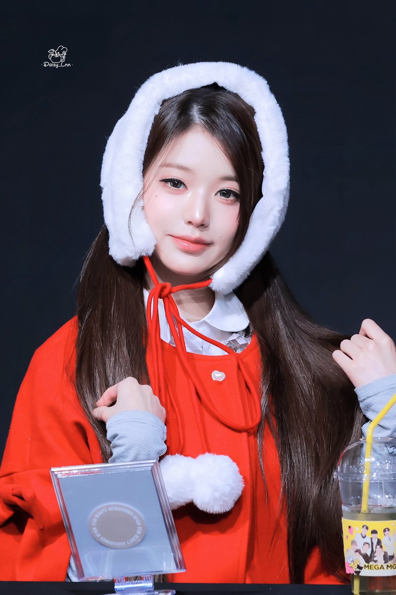 lVE_LOVEIVE's tweet photo. 26.03.01
#아이브 #IVE #장원영 #JANGWONYOUNG #원영 #WONYOUNG #ウォニョン #READYTO8 https://t.co/zKylvZrcYb