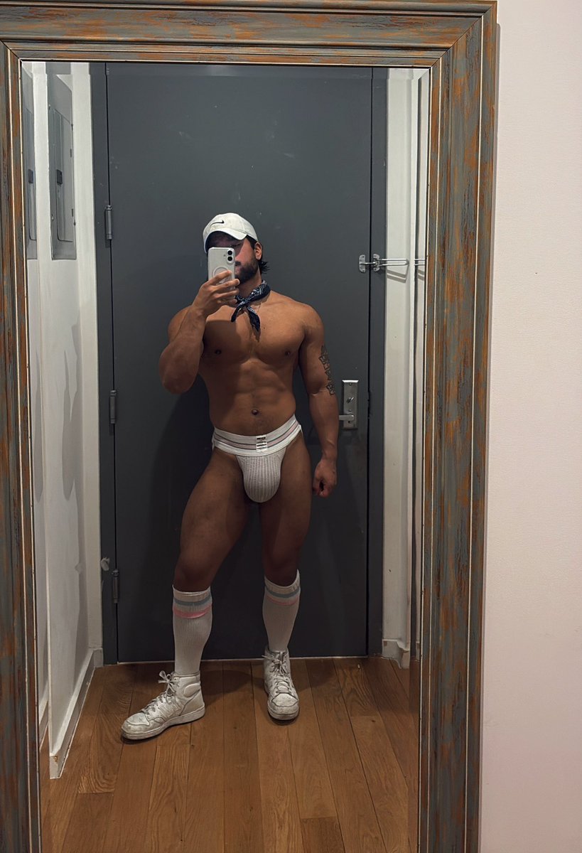 ZAIN🐎 tweet media