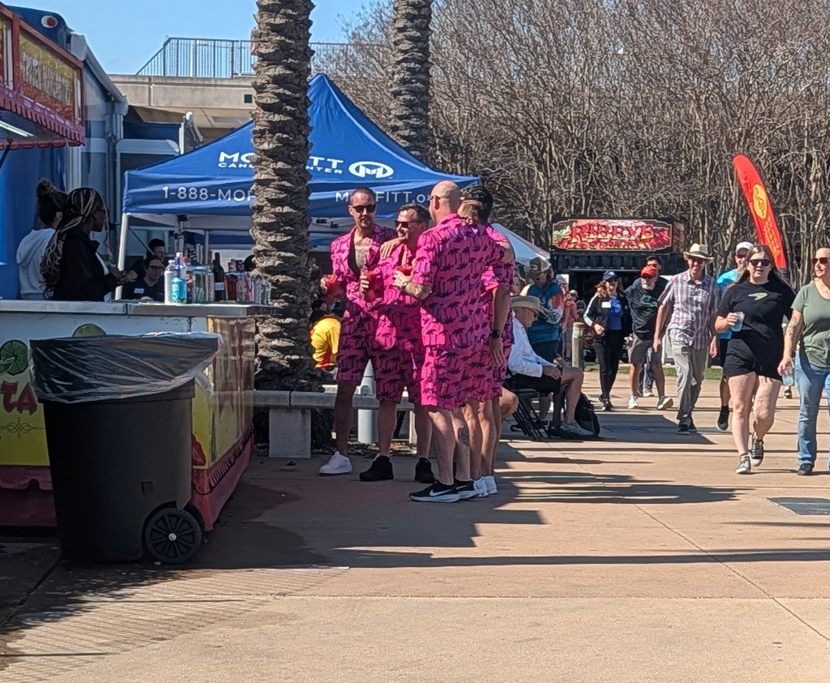 Doug 🏎️🏁🥃 🤳 tweet media