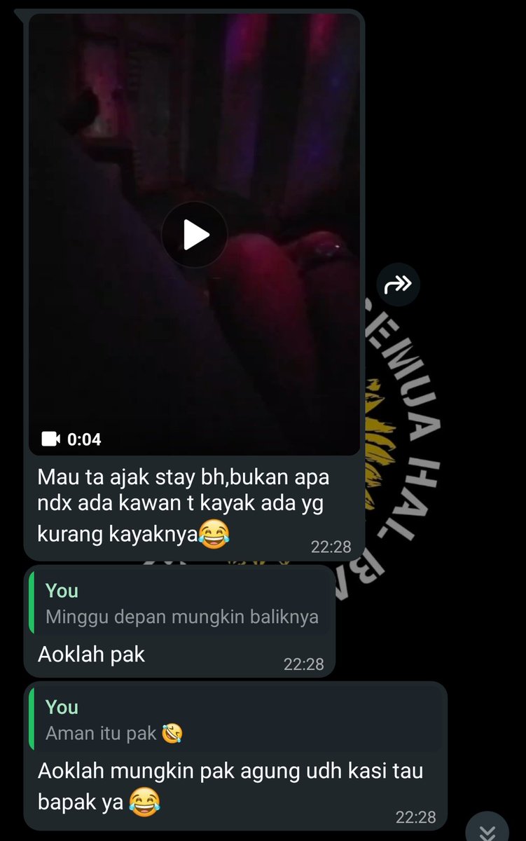 Yup mulai muncul panggilan karaoke plus plus 😭

Sori bro kita mo bli ps 🤣
