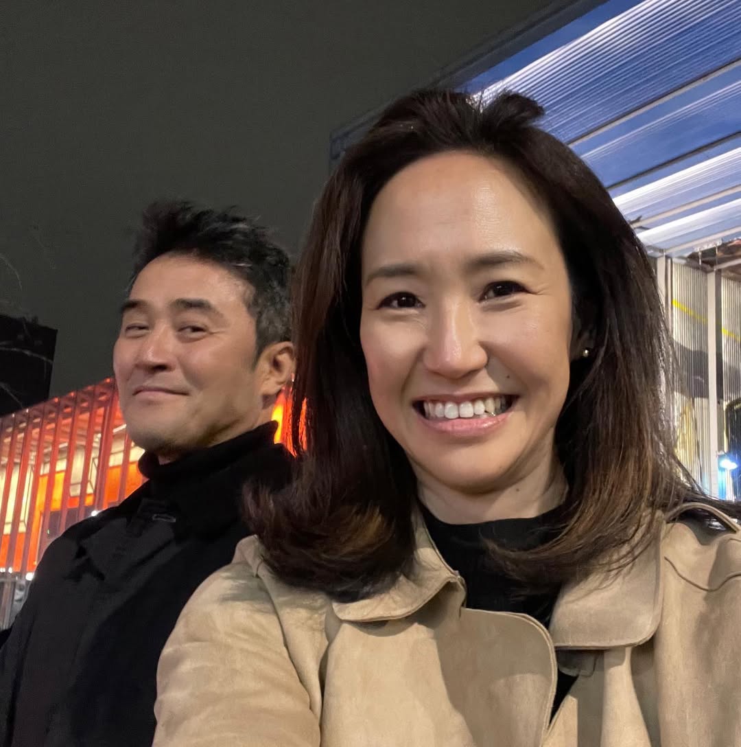 LilyTorres78679's tweet photo. 우리부부가 함께 즐길수있는 공연은 몇개 안되지만, 지인 클래식 기타리스트, 드니 성호의 (denissungho) 연주를 관람하는건  그중의 대표하는 하나입니다. 세상 이렇게 품위있고 귀한 음악을통해 우리마음의 가장 순수한 자극을 끌어낼수있는건, 예술을 관람하는 https://t.co/kK2lonWb6c