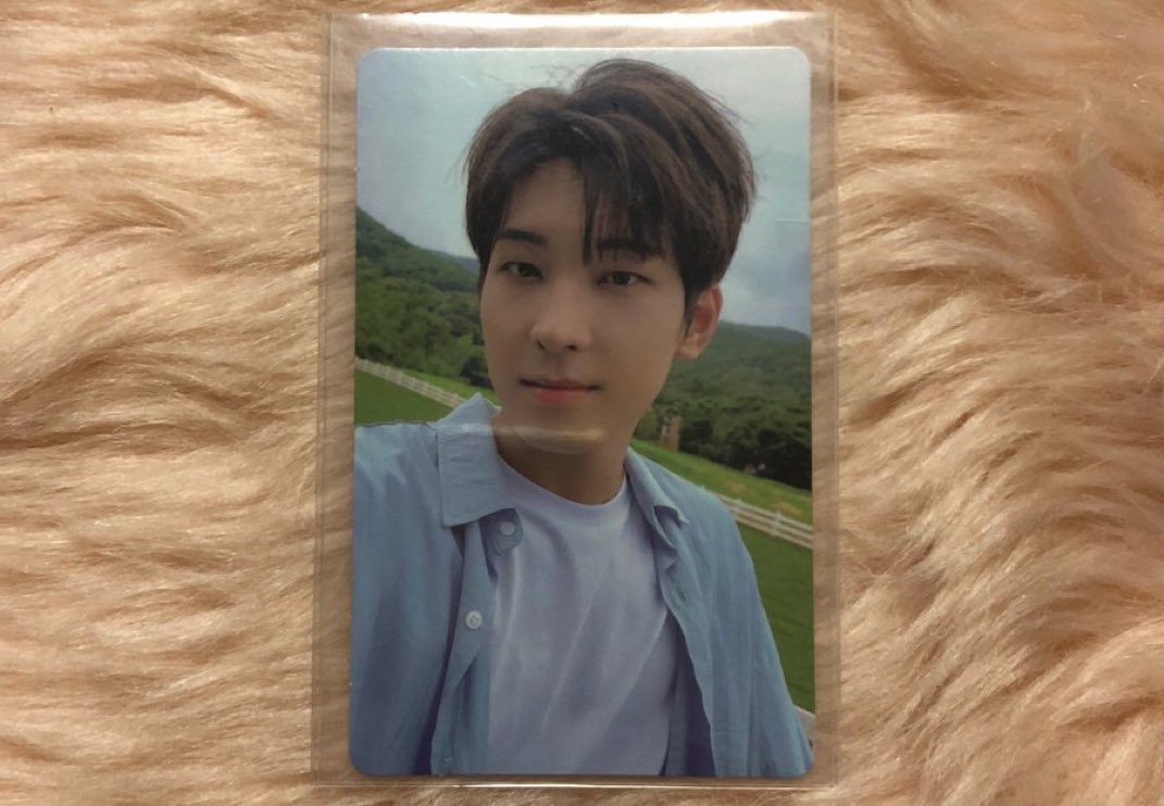 wts lfb ph

wonwoo social club pc

—  400 php
—  onhand and ready to ship
—  mod: sdd
—  mop: gcash

t. seventeen svt wonwoo da capo social club carat pc photocard ph