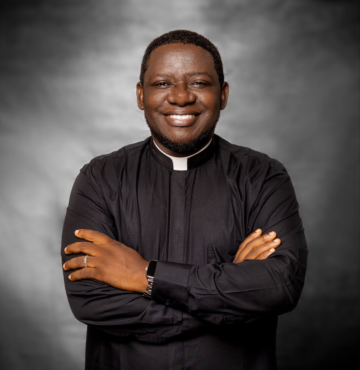 Blessed to see another year. Thank you to everyone making today so special. #frbekomson #birthday