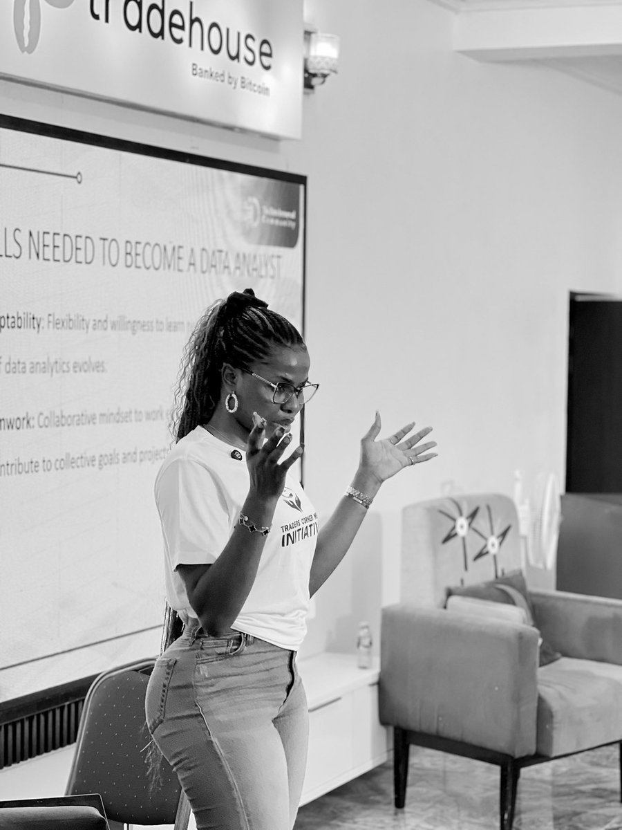 Annie🦋 tweet media