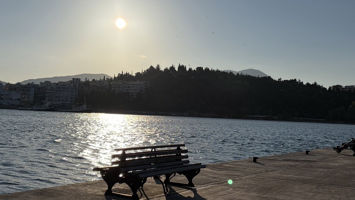 αναΜορφωση tweet media