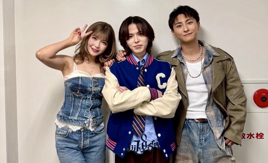 AAA_staff tweet media