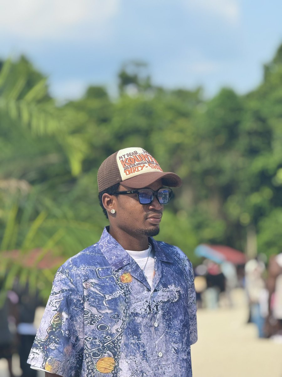 Drew🎭 tweet media