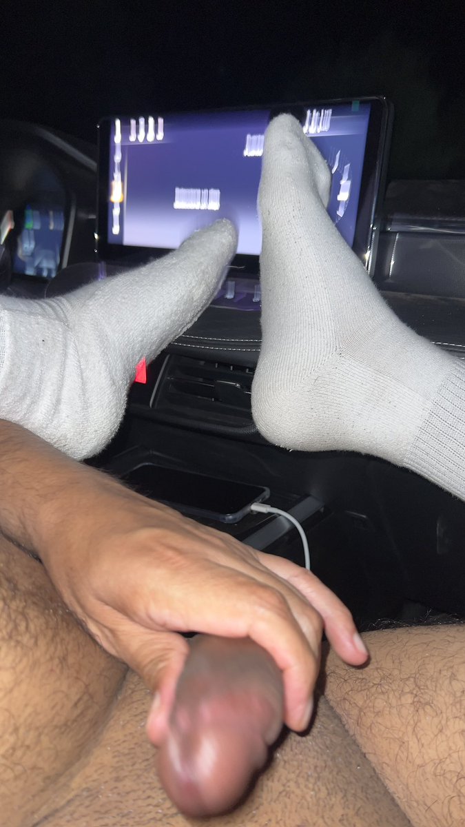 Only CA$H tweet media