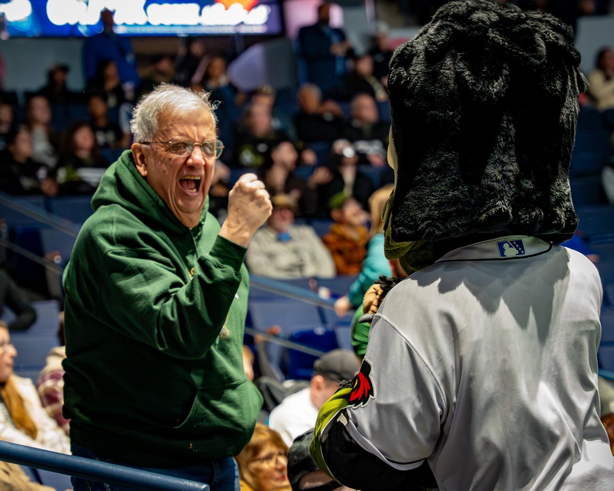 Blue Cross Arena tweet media
