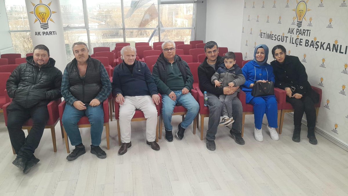 ozbey57sinoplu's tweet photo. Piyade Mahallesi Komisyonu, haftalık olağan toplantısını Mahalle Başkanımız Sn. Mustafa UYSAL’ın başkanlığında gerçekleştirdi.
#MilletimizleNiyetimizBir
#BirOlmakRuhumuzdaVar https://t.co/ISgoh6ofwl