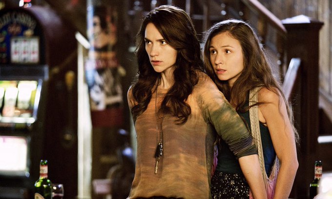 I hope you're having a fun #EarpSistersSunday..
#WynonnaEarp #Vengeance #TalesFromPurgatory 
<a href="/Tubi/">Tubi</a> @Audible_ca