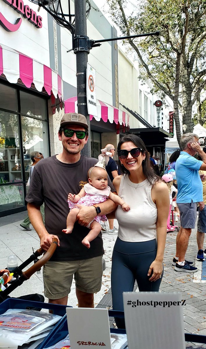 ghostpepperz1's tweet photo. Many thanks for visiting us @ City of West Palm Beach GreenMarket  🌿 

See you next week!
210 Clematis St. 🌿
Saturday 3/7
#ghostpepperZ ▪︎ Booth 38 🌿

Hot sauces, salsas, spicy dips &amp; rubs, pepper jellies, beef jerky &amp; more!

https://t.co/U4UGHYTZ69
https://t.co/Hc8SfJNzzH https://t.co/OtRf1BU8qK