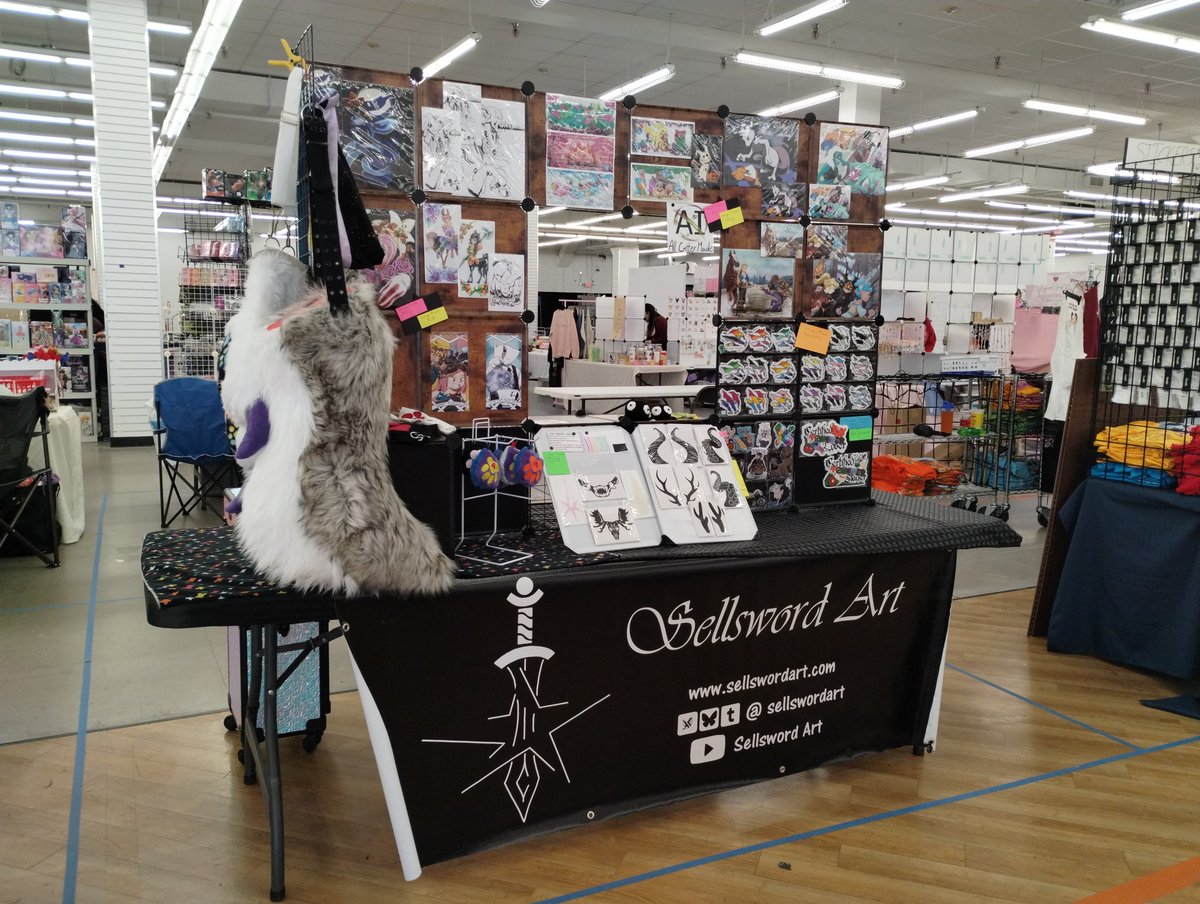 sellswordart's tweet photo. Sorry I missed my social media ritual yesterday, but you get two announcements today! We are at anime paridaisu Anime Market and with limited stock at Chapel of Bones! Come say hi! https://t.co/Z6oq1LeQbh