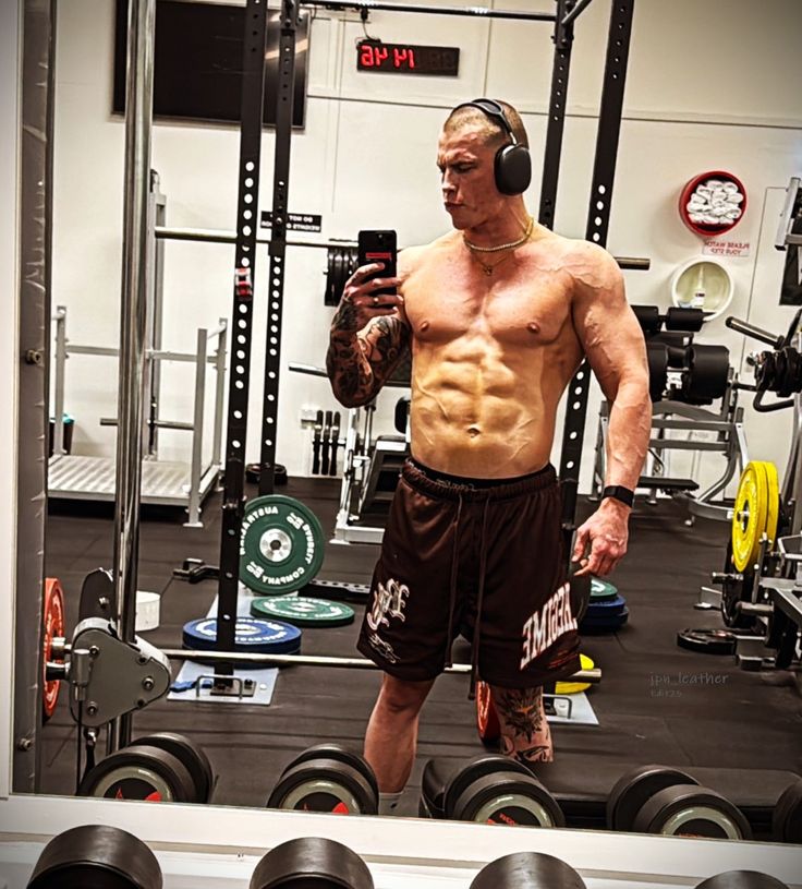 THE PROTOSTAR tweet media