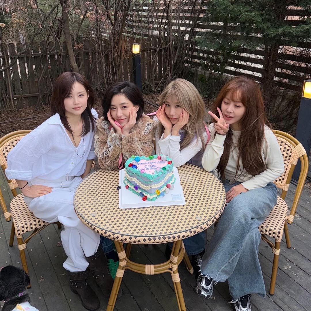 gainstagram's tweet photo. [Gainstagram] narsha81 post

I love you BEG
Don't be sick BEG
Long live BEG
BEG is the best!🤓🌸 https://t.co/6fIX8Uo7F7