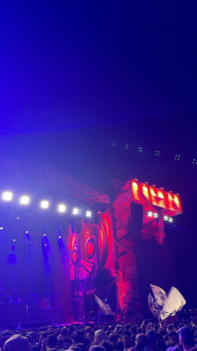 Creo en la vida
Salud la plataaaaa🍻