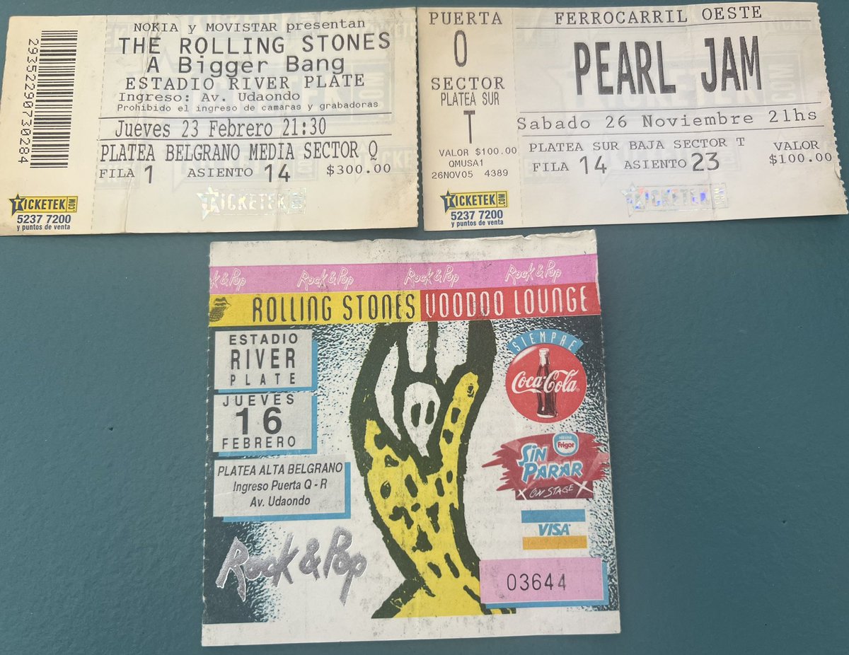 FloydGirl tweet media