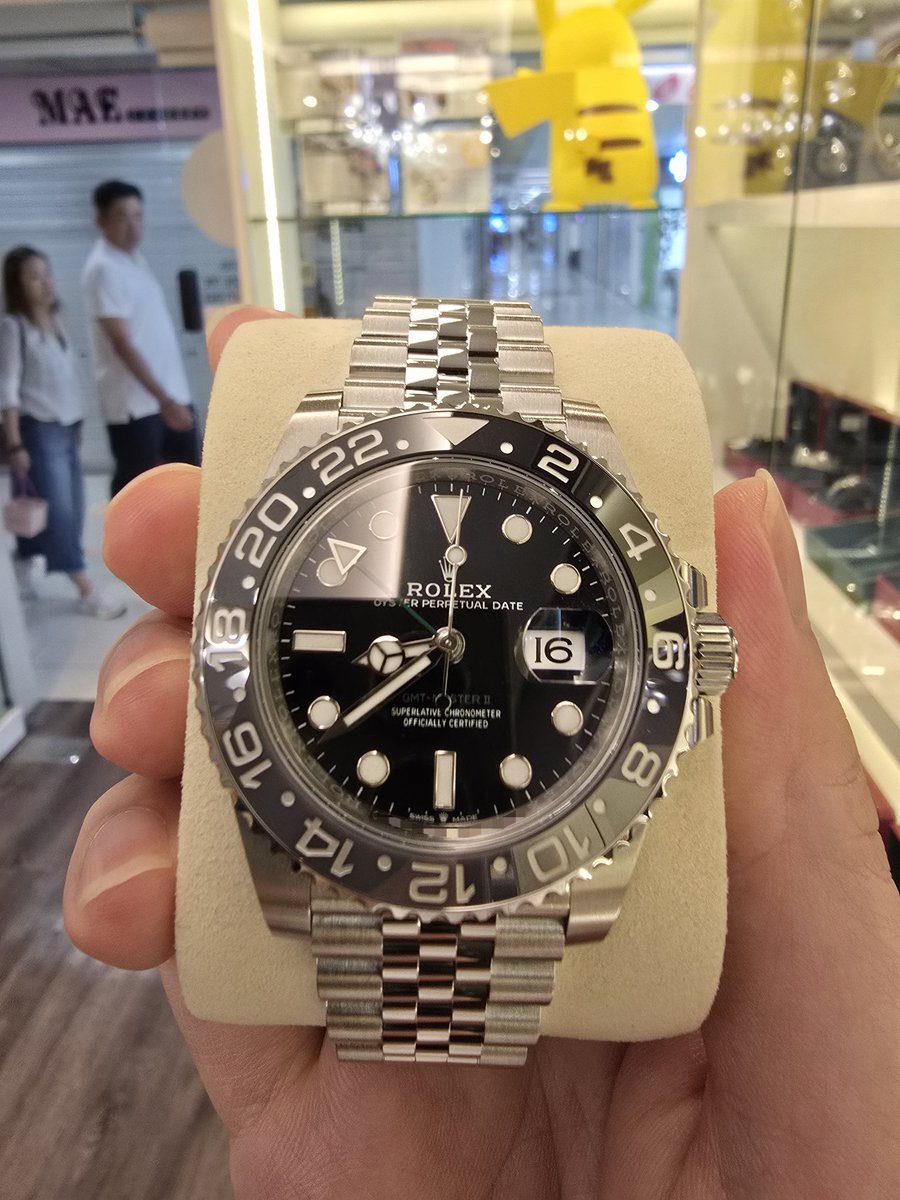 Alux Watches tweet media