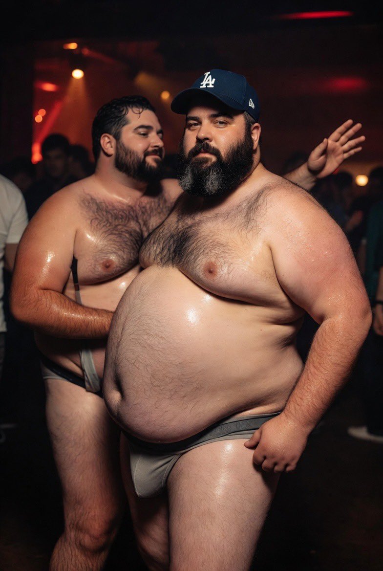 Bear Party Tonight

#chubbybears #gaybears #gaybeef #chubbymen #bearman #gaybearai #nsfw