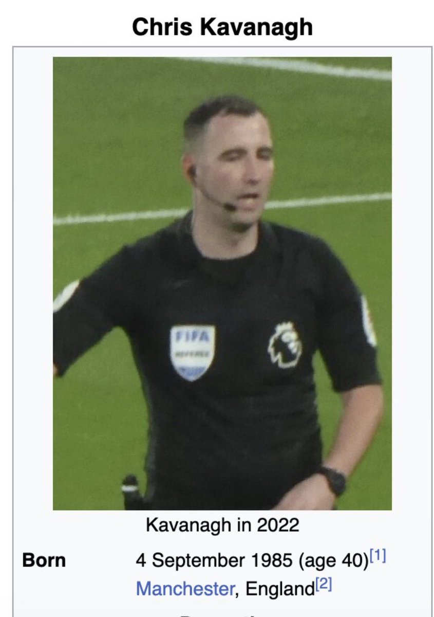 Letstalkcp96229's tweet image. Referee Chris kavanagh seen as born in Manchester being a high chance of being a United fan potentially losing Crystal Palace the game 🤯