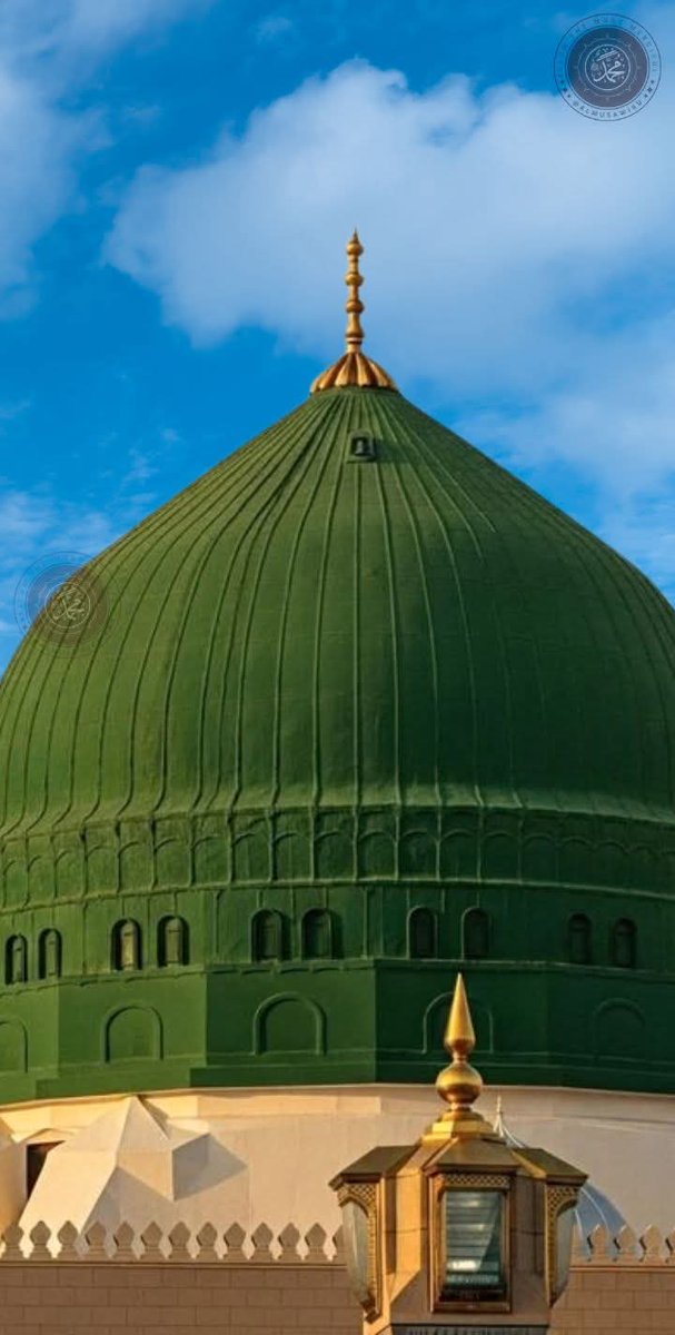 HS0fficial's tweet photo. گنبدِ خضراء۔۔۔۔۔۔عاشقانِ رسول ﷺ کی پہچان https://t.co/Hzuy2w7xNR