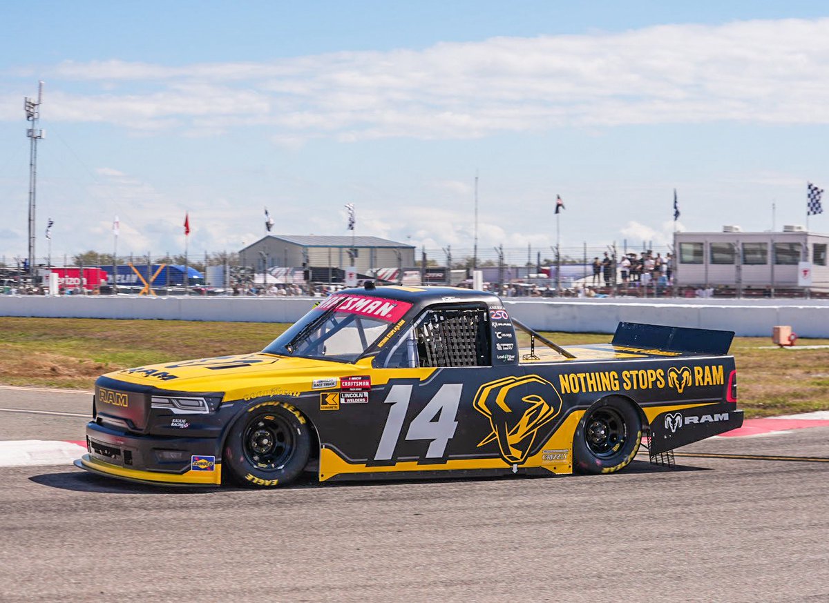 Mini Tyrrell tweet media