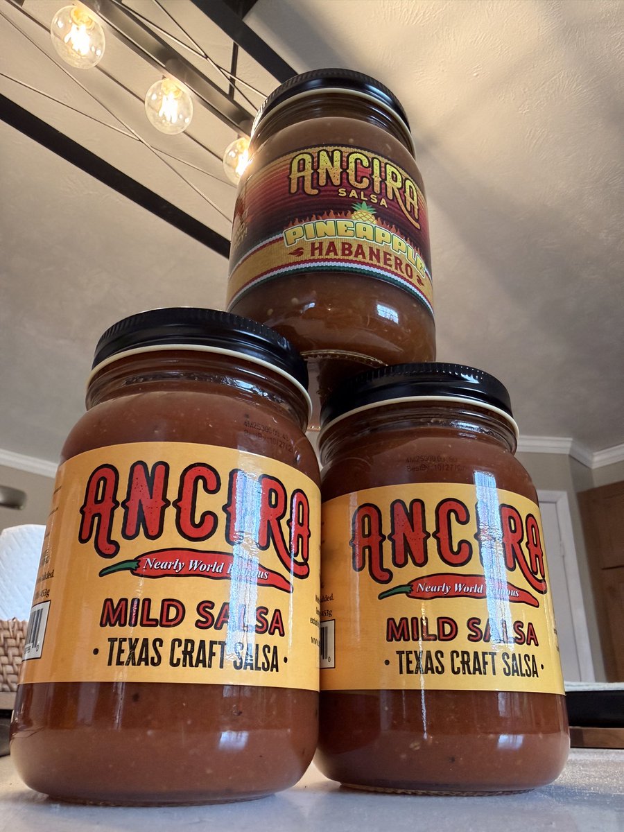 Ohhhh.. think #TacoTuesday might come a little early this week! Give me your favorite taco recipes, and I’ll pick the best ones to try. <a href="/AnciraSalsa/">Ancira Salsa</a>