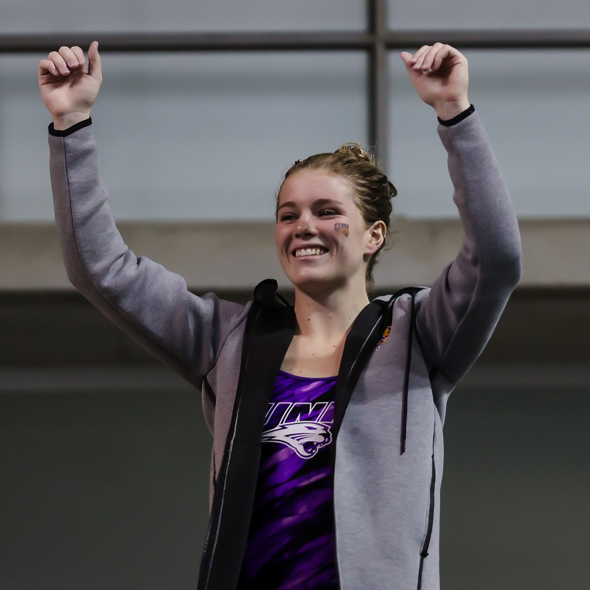 UNI Swim & Dive tweet media