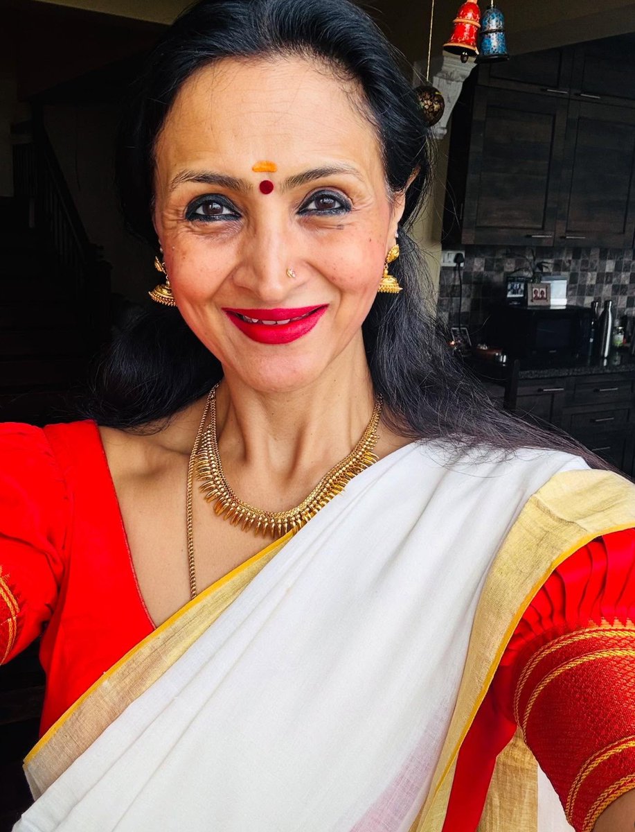 Namekidd0's tweet photo. Modern IT working Amma🍼🛐🛐🛐
Iyooo🥵🥵🥵🥵Iyer Amma 💦💦💦💦uffff
Inga madisar katinu pathini mari irundhunu
Trip ponaa thaali ah avthu potu bra jetty oda nikriye Amma shhh shhh ahh
Andha leg piece 🥵🛐😭
https://t.co/ZpELvrgYWk