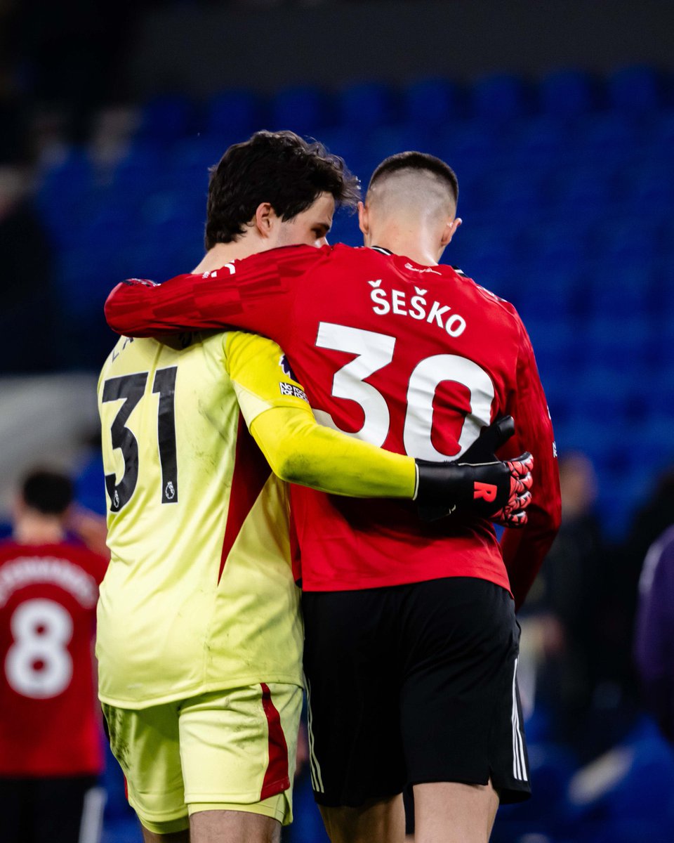 Avaxmethead's tweet photo. Sesko clutch. Okan lomo!
#ManUtd #bestteamintheworld #3rdonthetable https://t.co/plFRDrPYYB