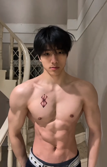 体育学长 tweet media