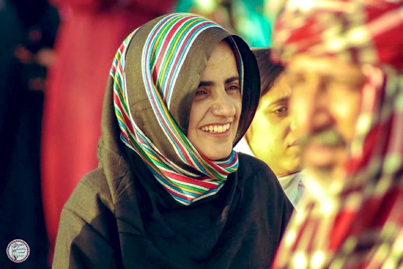 jeyeand_baloch's tweet photo. کوئٹہ سینٹرل جیل میں پابندسلاسل انسانی حقوق کی علمبردار اور بلوچ نسل کشی کے خلاف موثر آواز ڈاکٹر ماہ رنگ بلوچ کی صحت تیزی سے بگڑ رہی ہے.
”لیکن افسوس کہ آج بھی علاج فراہم نہیں کیا جا رہا ہے اور نہ ہی انہیں ضمانت دی جا رہی ہے “ہمشیرہ،نادیہ بلوچ
#SaveMahrangBaloch https://t.co/GX4DVi8M96