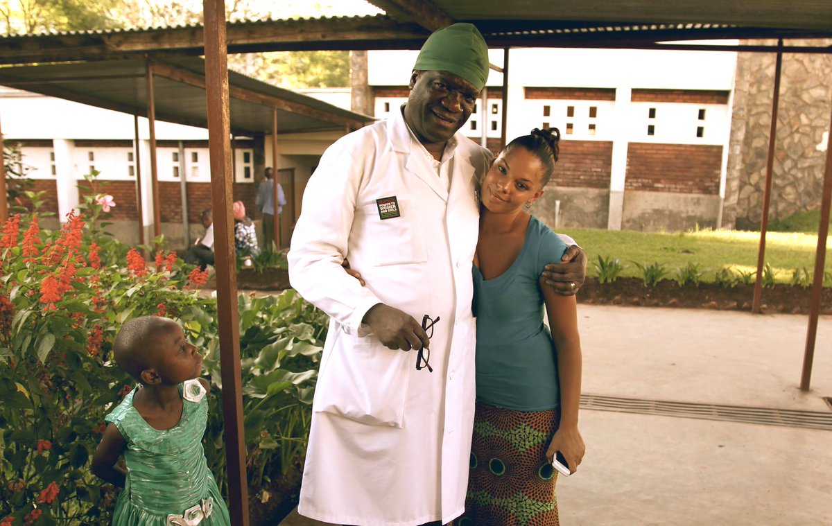 Bon anniversaire, Papa. 
Que Bukavu puisse bientôt te revoir 
#MukwegeDay