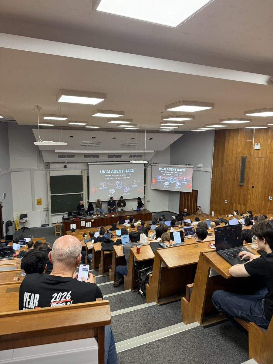 UK AI Agent Hack 👏
Great vibes today .. met so many cool people and the ideas were genuinely mind-blowing 🤯🔥<a href="/steipete/">Peter Steinberger 🦞</a> <a href="/openclaw/">OpenClaw🦞</a>